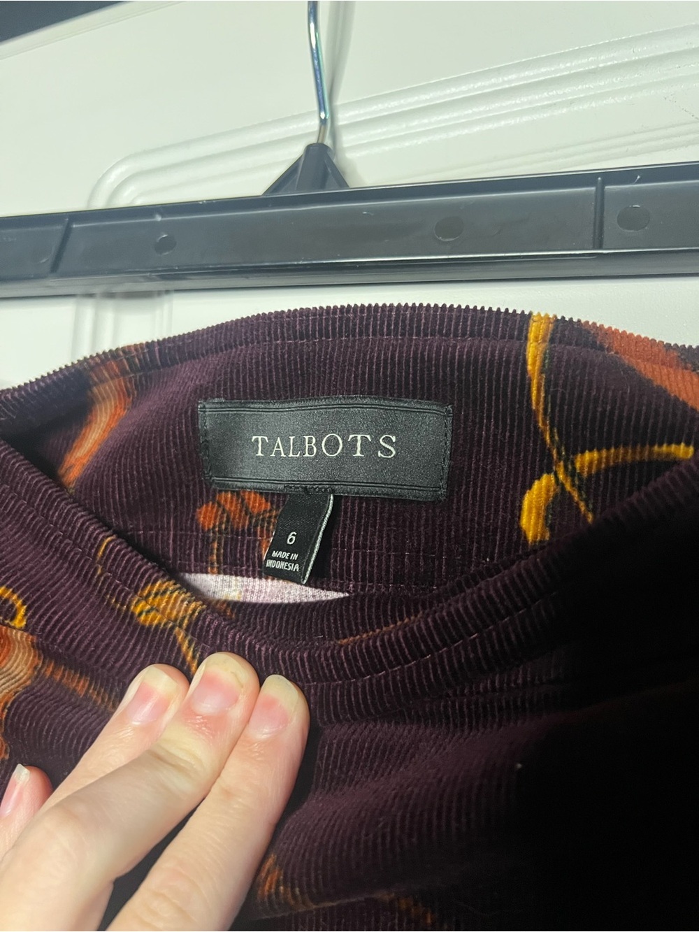 Talbots Equestrian Print Corduroy Skirt - Picture 14 of 15